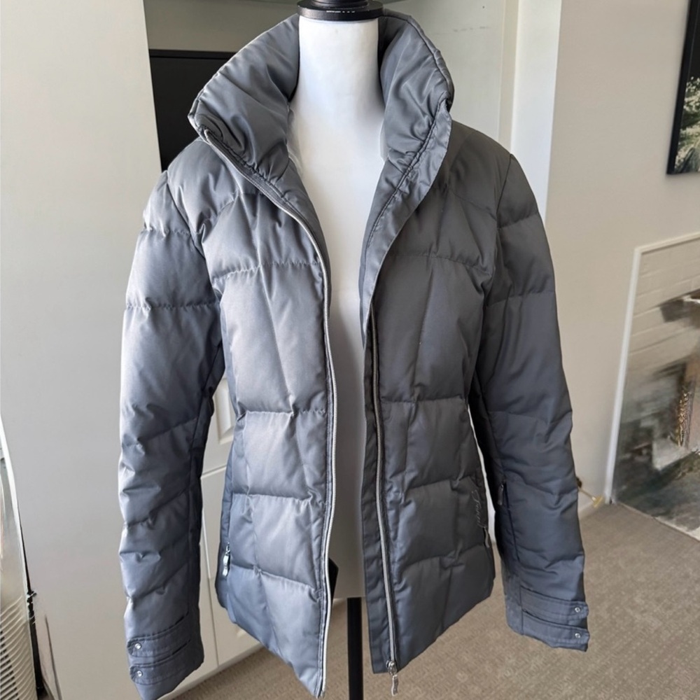 FERA Women’s Jackie Down Ski Jacket – Size 12 – Gray – Excellent Condition